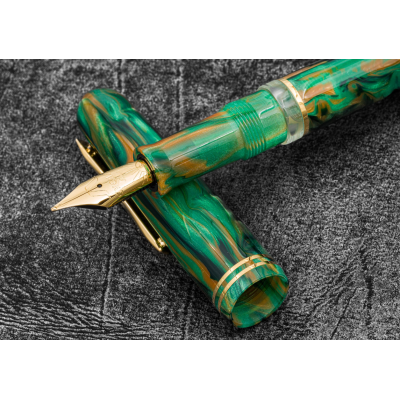 Gioia Metis Verde D'oriente Gold Trim - Pluma Estilográfica